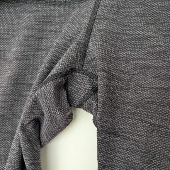 Lululemon Gray Cropped Leggings Sz 8 Stretch - Picture 4 of 10